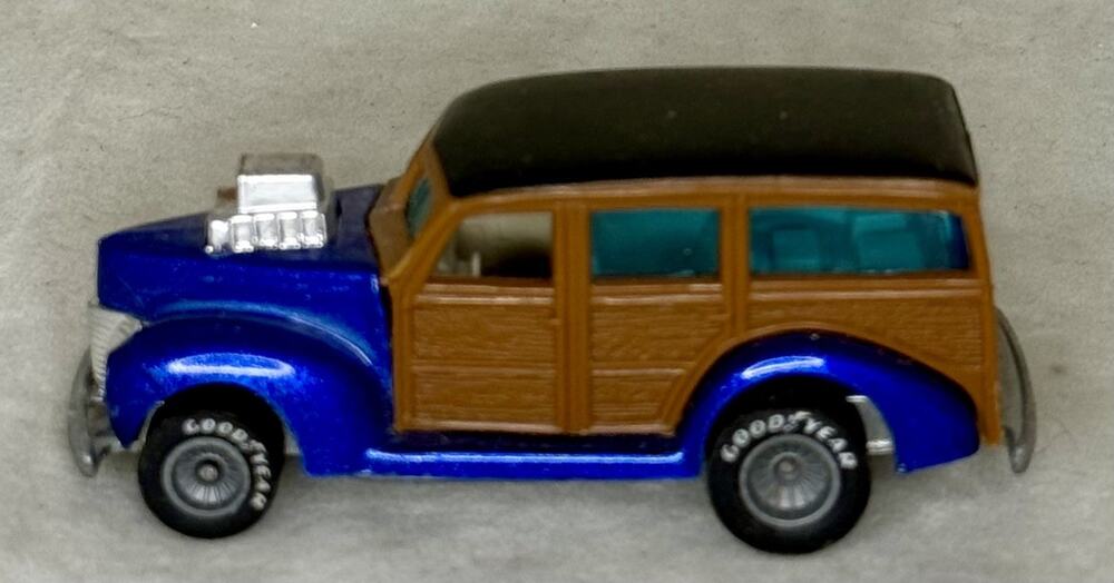 Hot Wheels HiRakers 40's Woodie Diecast Car Blue Brown 1:64 1979 New Paint Style